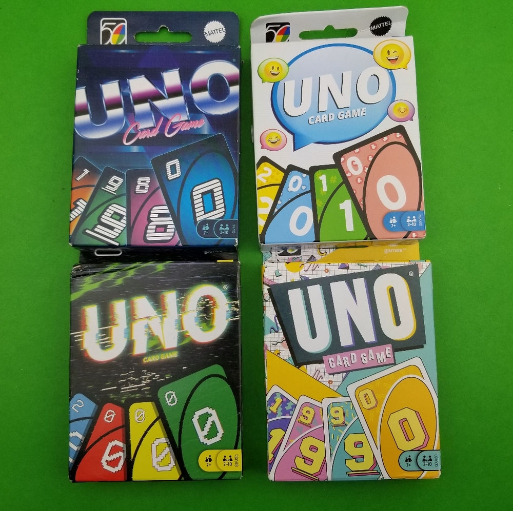 NEW Mattel UNO Retro Version Card Game Decades 80'